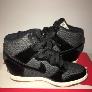 Nike Women Dunk Sky-hi